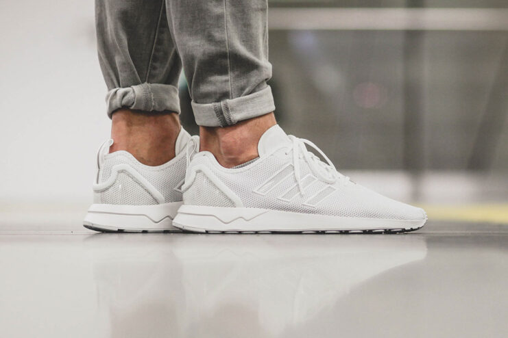 zx flux adidas all white